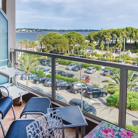 Apartment Studio In Vallauris