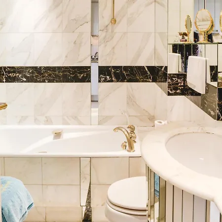 Apartment Studio In Vallauris